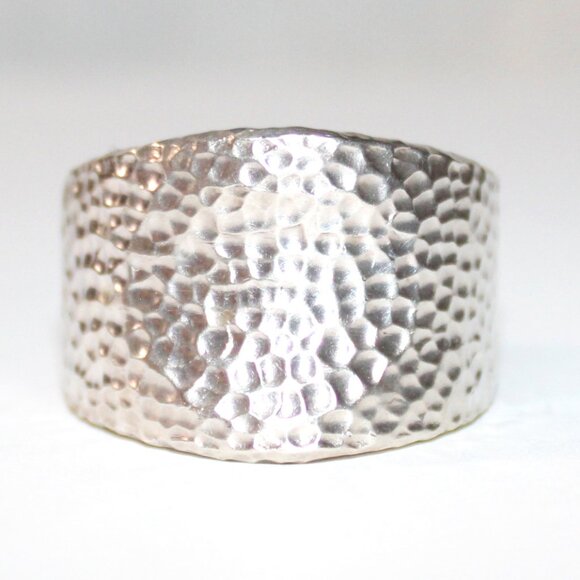 Jewelry - Sterling Silver Dimple Textured Ring 16 Grams